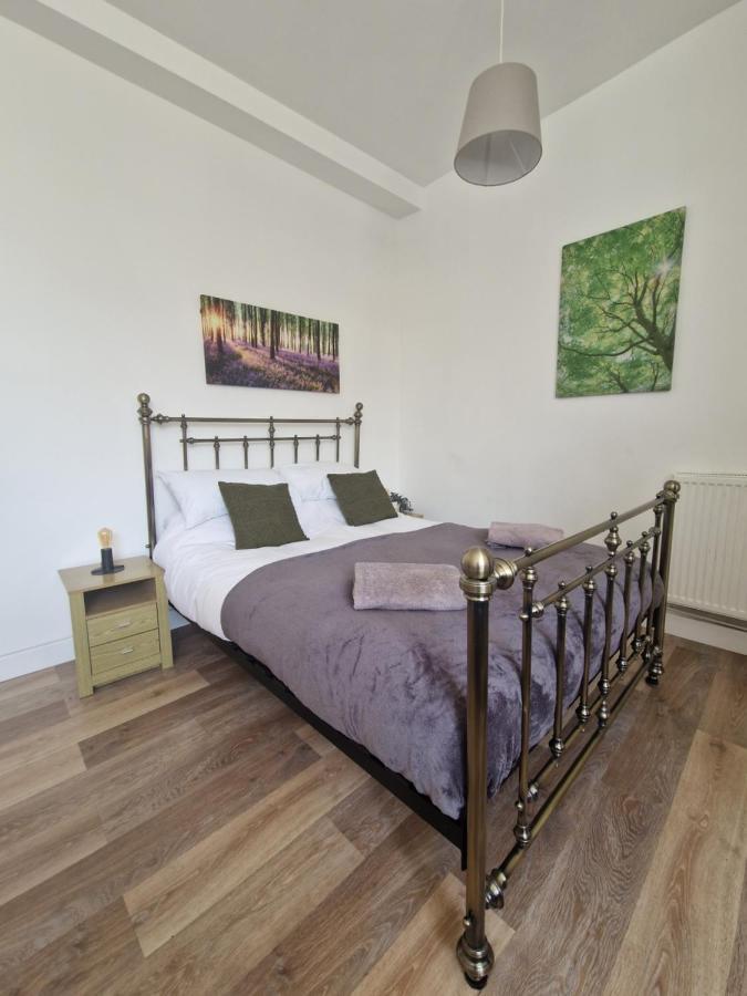 Direct Booking Prices, Studio Apartment, Free Parking, Wifi, Central, Quiet Exeter Luaran gambar